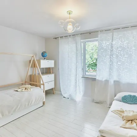 70m2 Przy Parku Zdrojowym, Plaza, Centrum. アパート