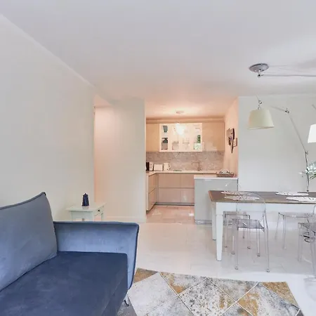 70m2 Przy Parku Zdrojowym, Plaza, Centrum. アパート *