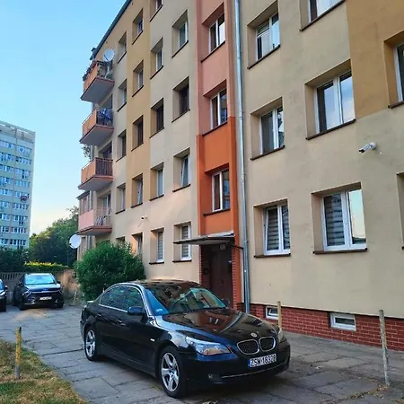 70m2 Przy Parku Zdrojowym, Plaza, Centrum. Apartment